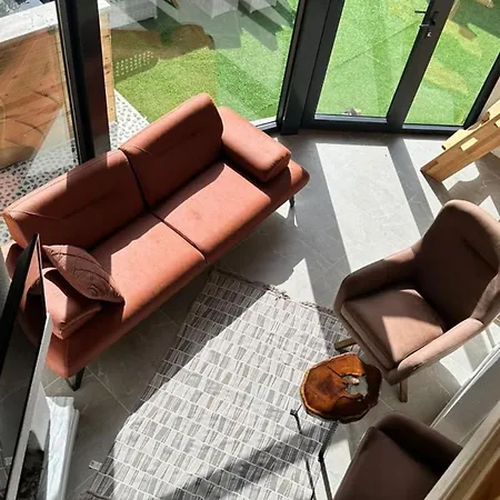 Sicak Havuzlu Ve Jakuzili 1 Chalet *
